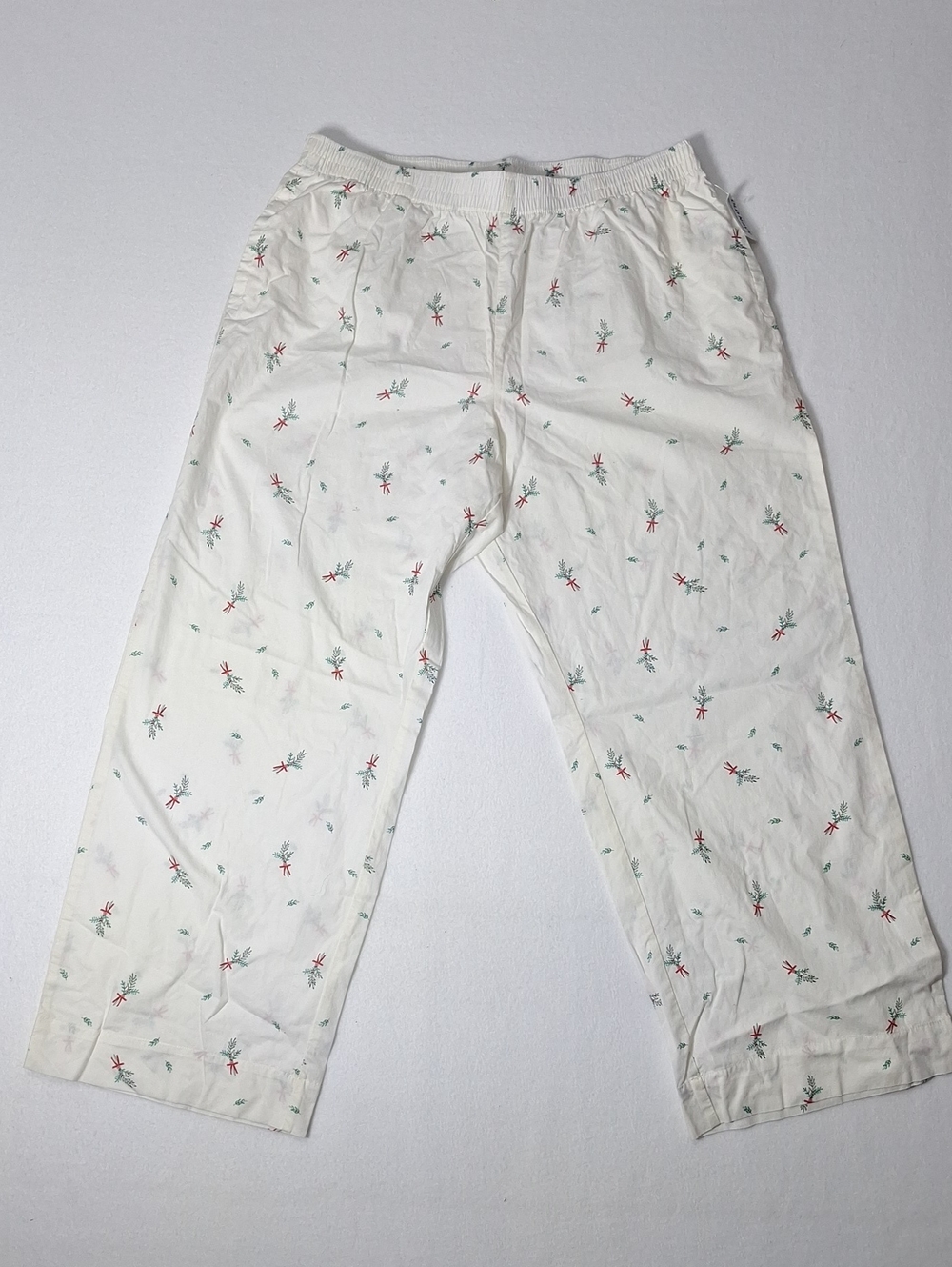 Old Navy Holiday Pine & Bow Print Pant